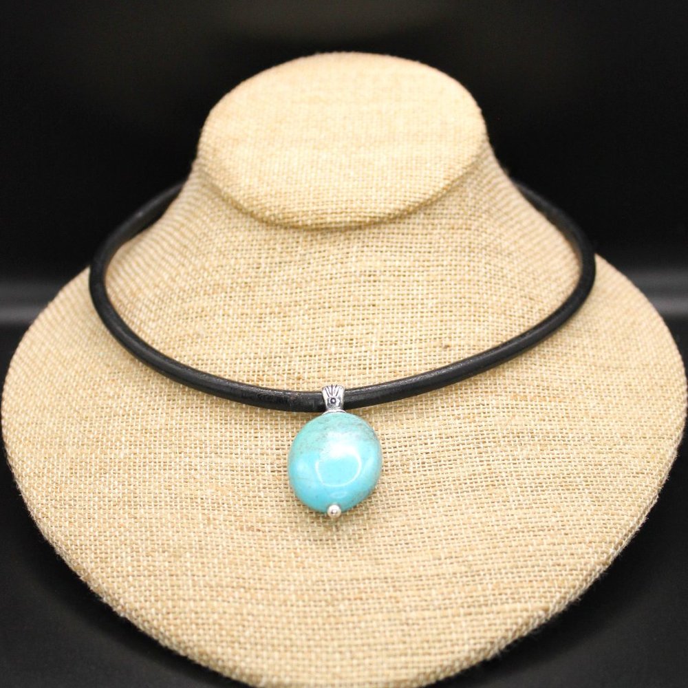 925 Sterling Silver Large Oval Turquoise SHUBE'S Mfg. Signed Pendant Necklace